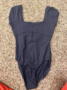 Women's Solid short sleeve leotard